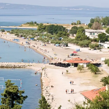 In With Sea View, Terrace, Air Conditioning, Wi-fi Apartment *
